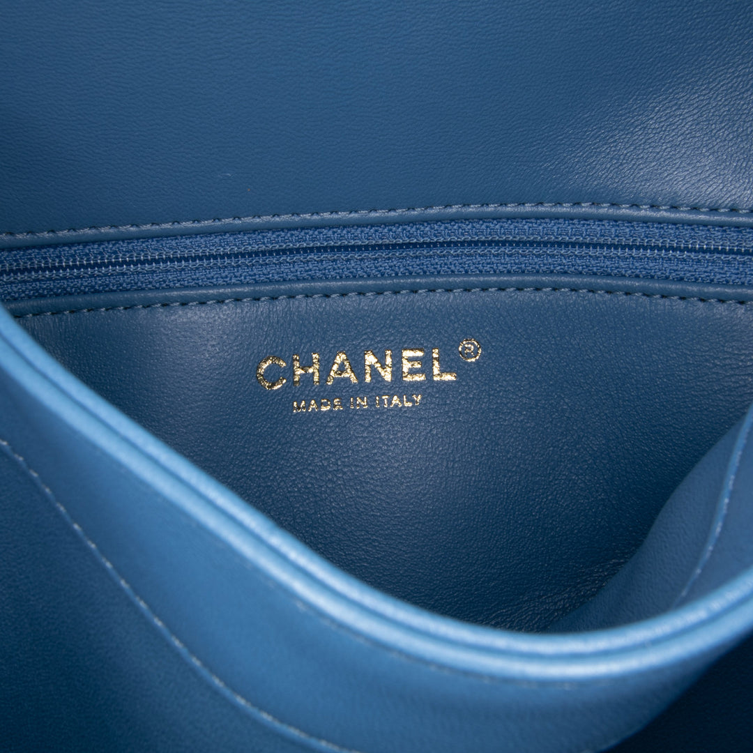 Small Quilted Lambskin Trendy CC Flap Blue - Gaby Paris