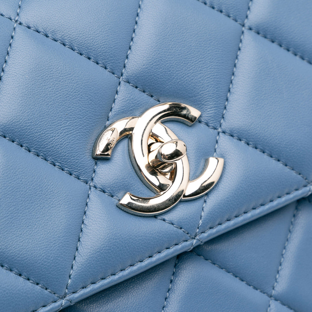 Small Quilted Lambskin Trendy CC Flap Blue - Gaby Paris