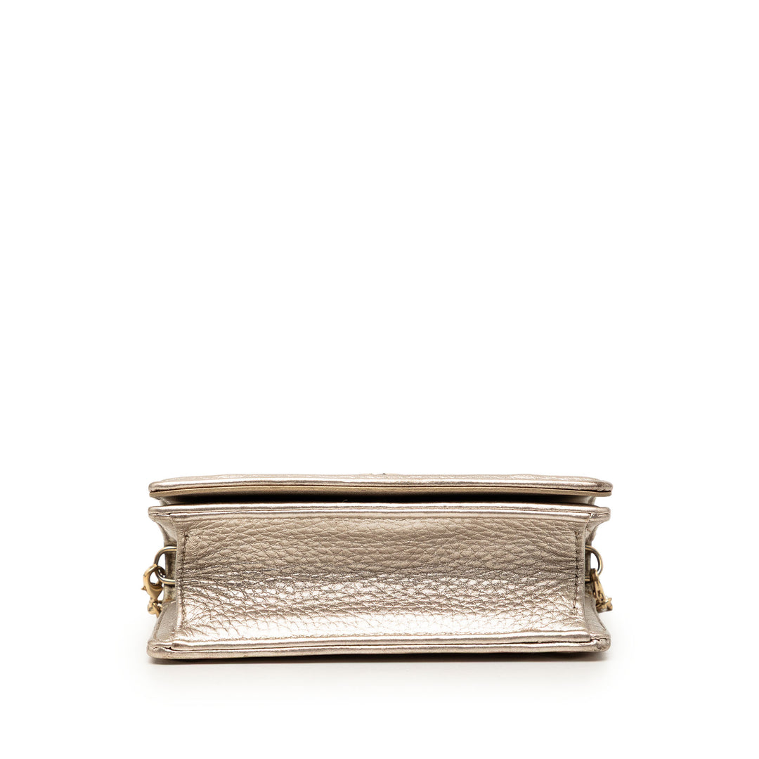 Dior Baby Metallic Cuir de veau grainé Diorama à rabat