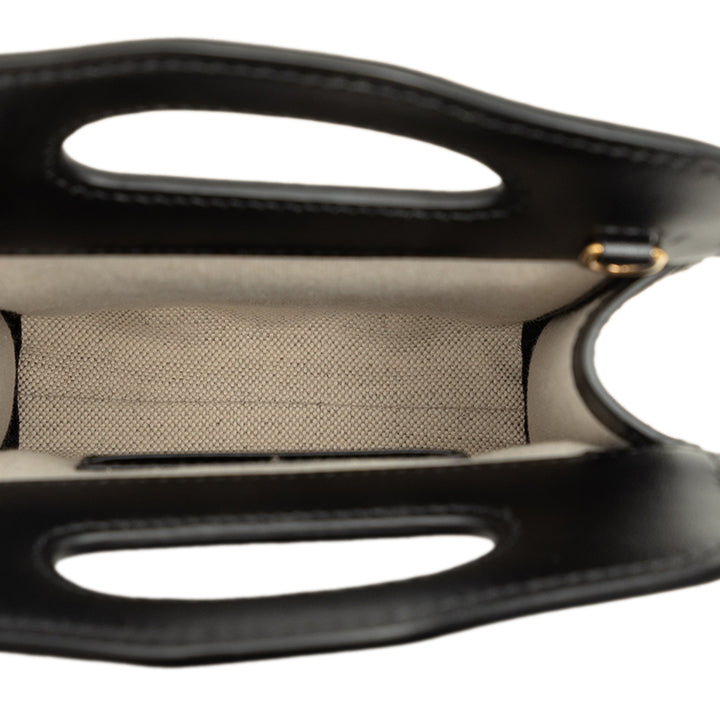 Gucci Sac à main GG Matelasse Cut Out Poignée Mini Cuir de veau Noir – vue 4 – GABY PARIS