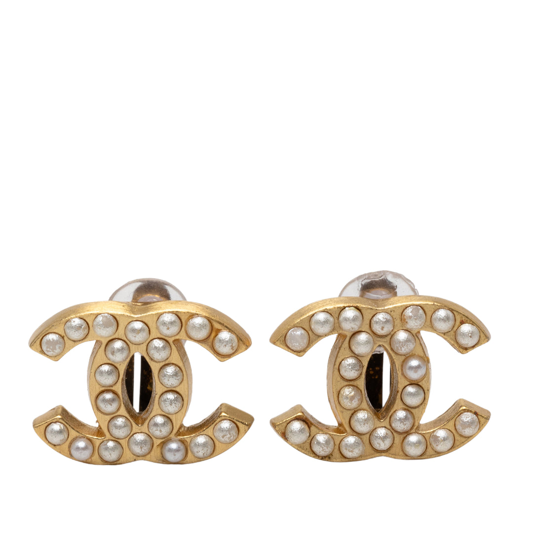 Chanel CC plaqué Perles fantaisie À clip Boucles d'oreilles Métal