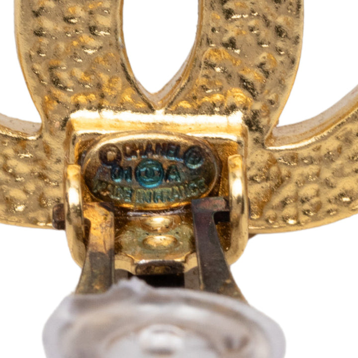Chanel CC plaqué Perles fantaisie À clip Boucles d'oreilles Métal