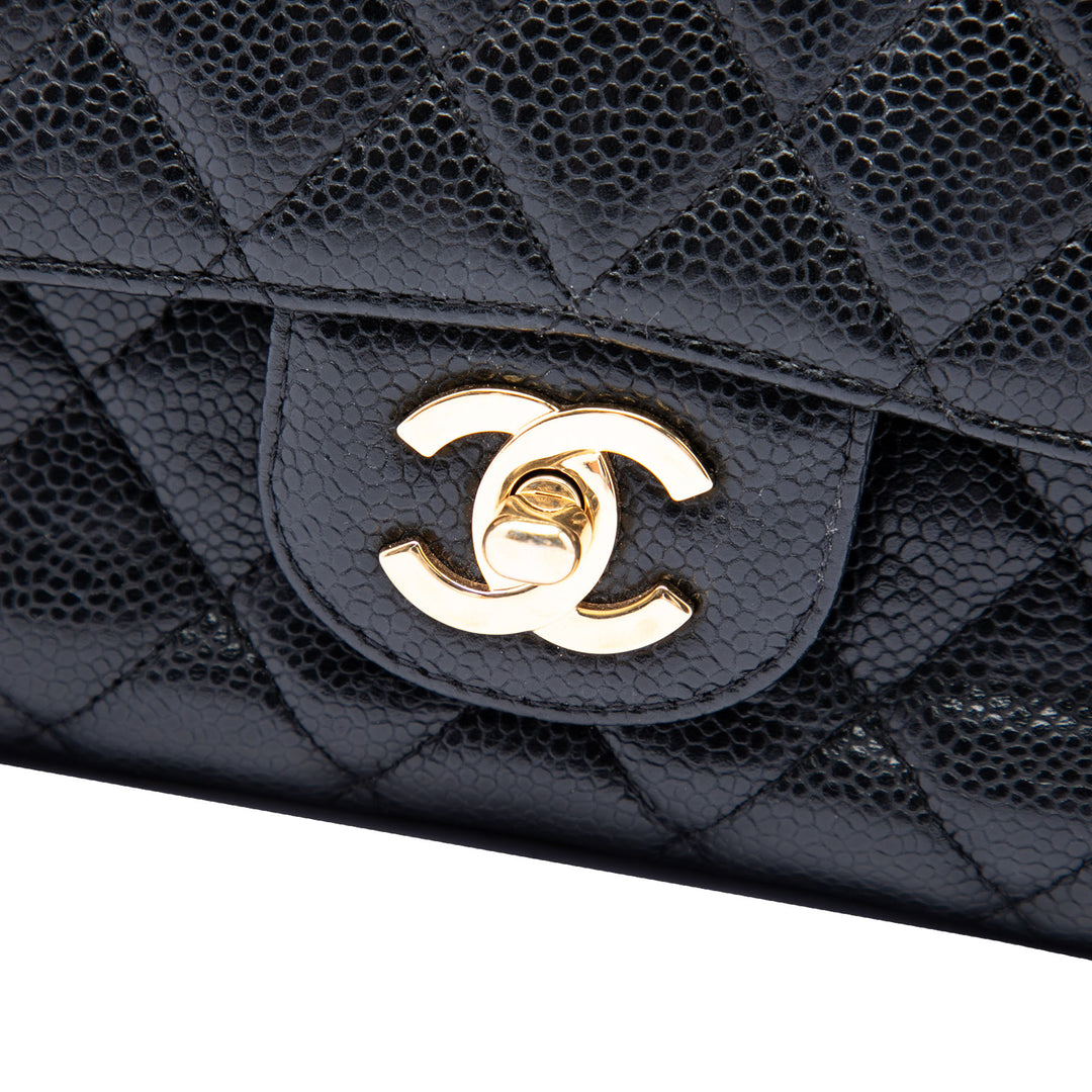 Chanel Sac porté épaule Classic Double rabat Moyen Cuir caviar Noir – vue 5 – GABY PARIS