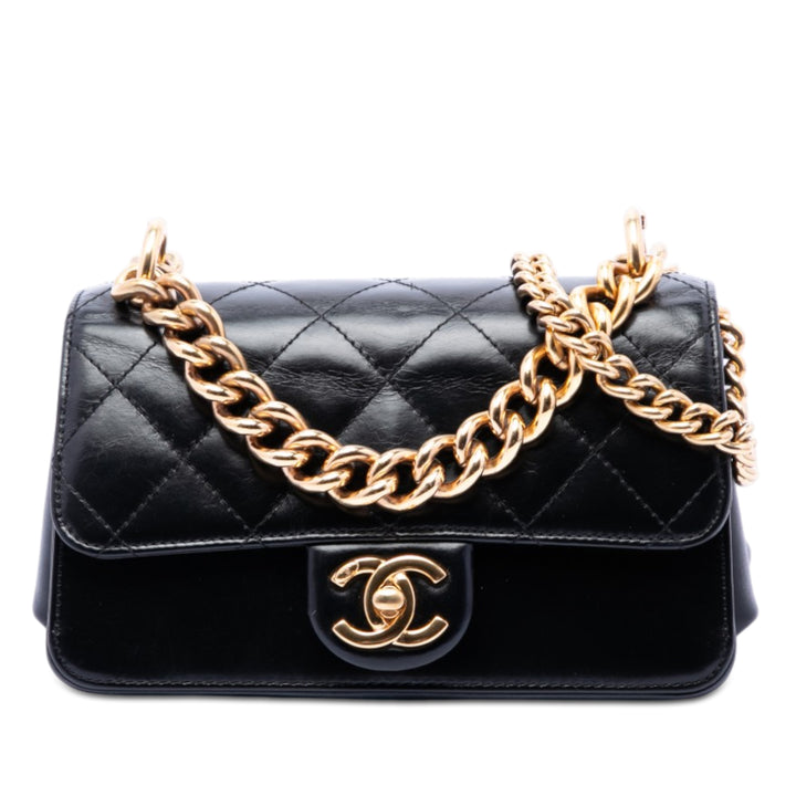 Chanel Paris Cosmopolite Mini vieilli Cuir de veau Straight Lined à rabat