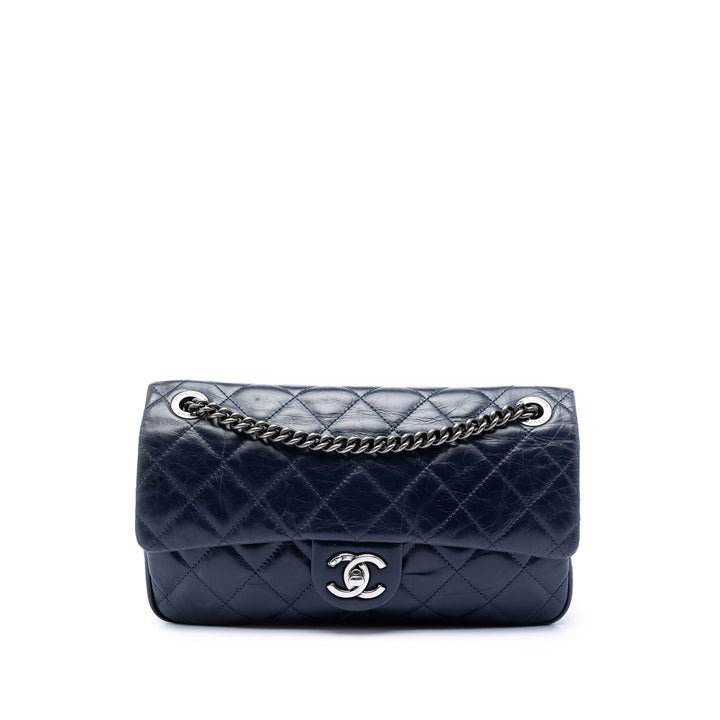 Chanel Medium vieilli Cuir de veau Duo Color à rabat