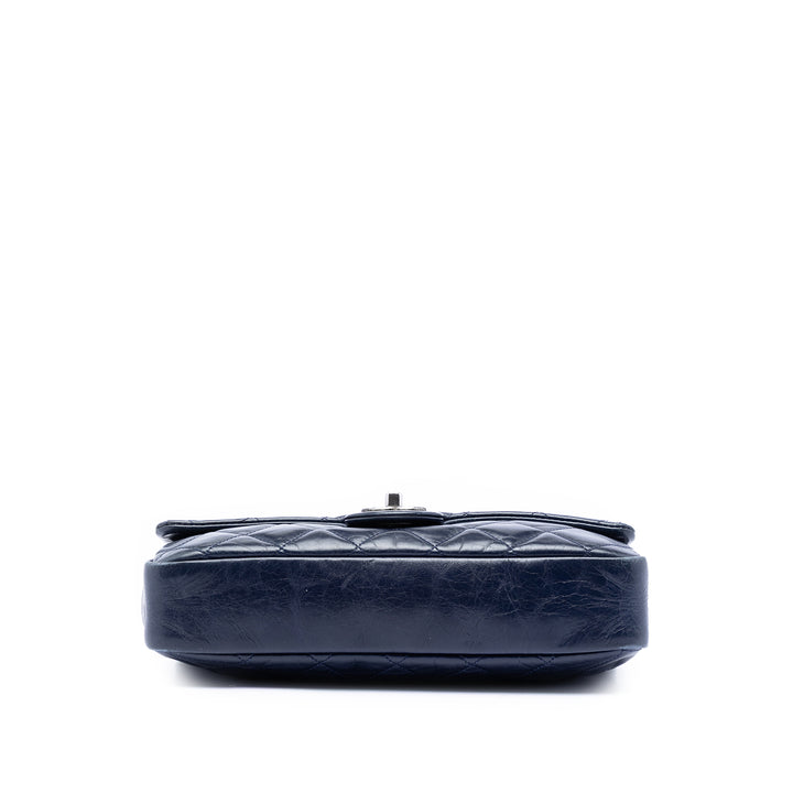 Chanel Medium vieilli Cuir de veau Duo Color à rabat