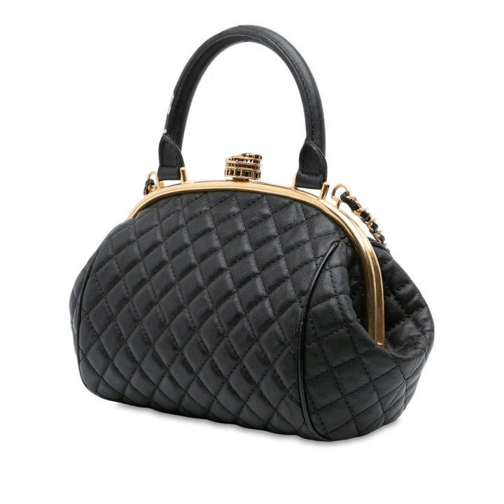 Chanel Paris Rome Quilted Cuir de veau Colosseum Lock Frame Bowling Bag Noir
