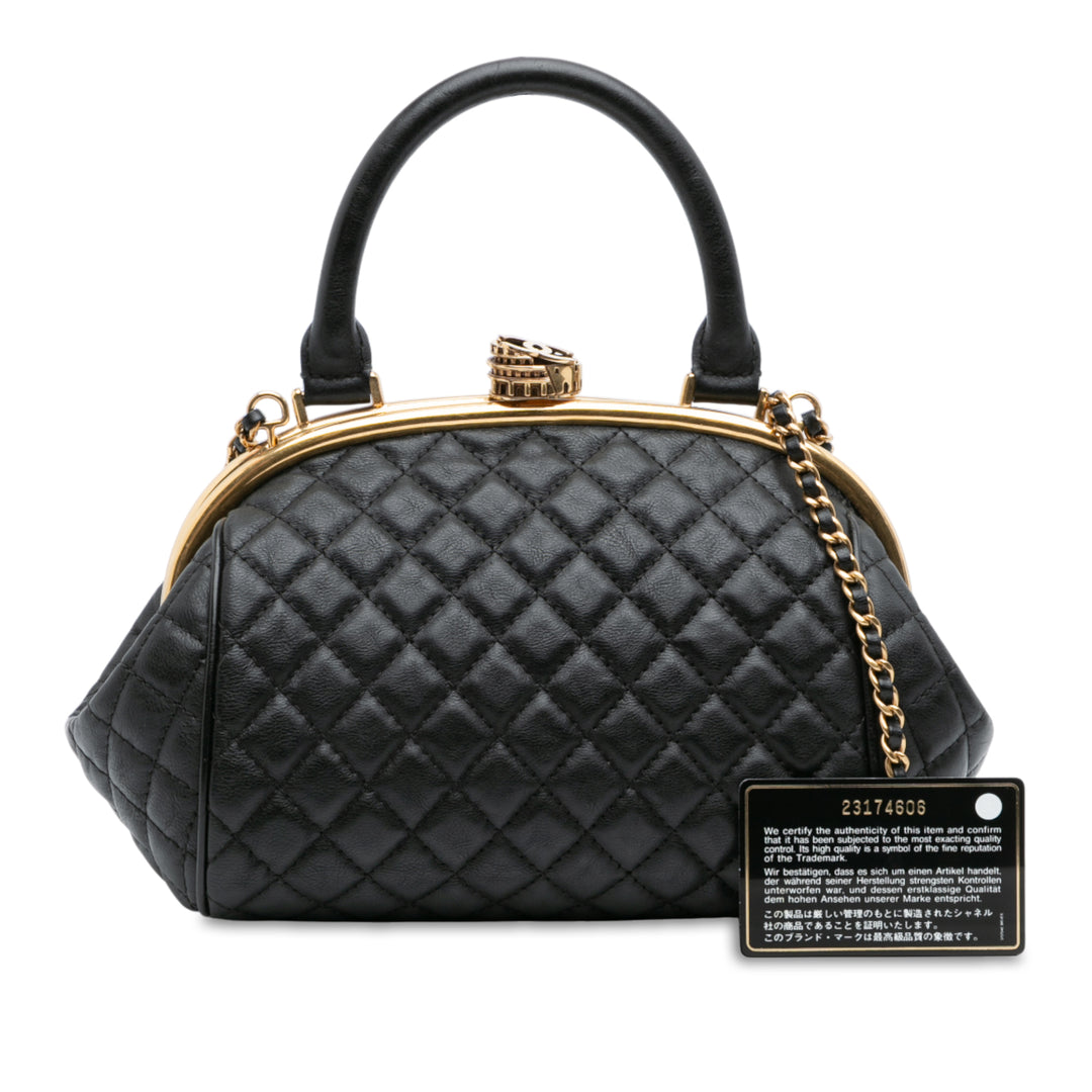 Chanel Paris Rome Quilted Cuir de veau Colosseum Lock Frame Bowling Bag Noir