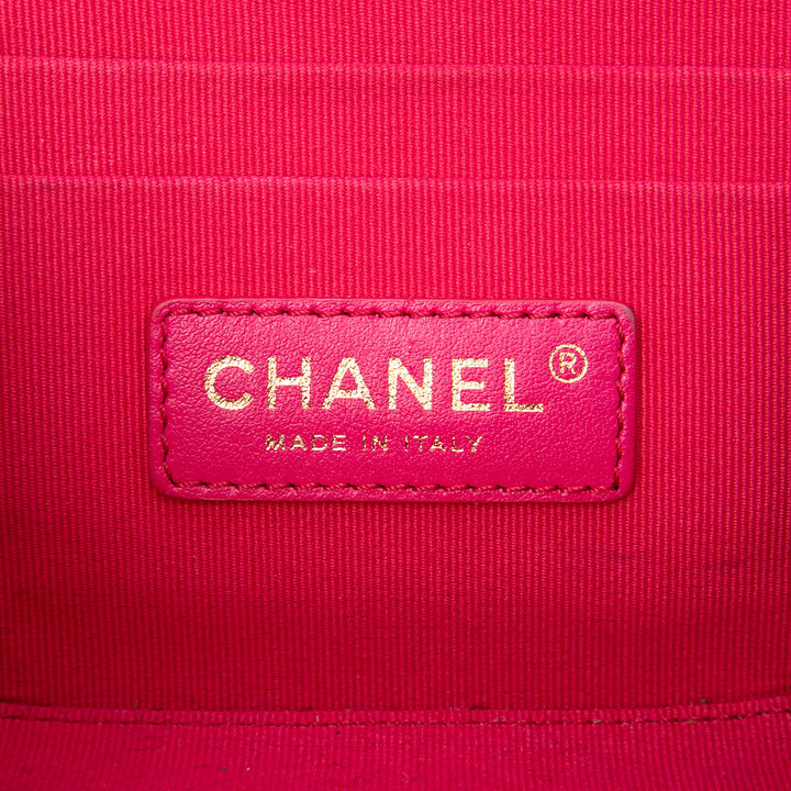 Chanel Matelassé Chaîne Bar Vanity avec chaîne Petit Cuir de veau Noir – vue 5 – GABY PARIS