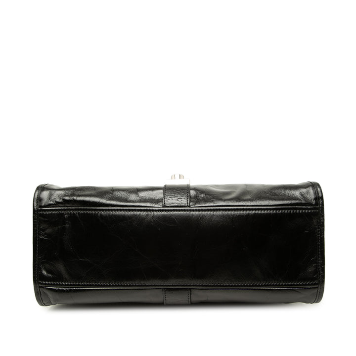 Prada Sac porté épaule Glossy Moyen Cuir de veau Noir – vue 3 – GABY PARIS