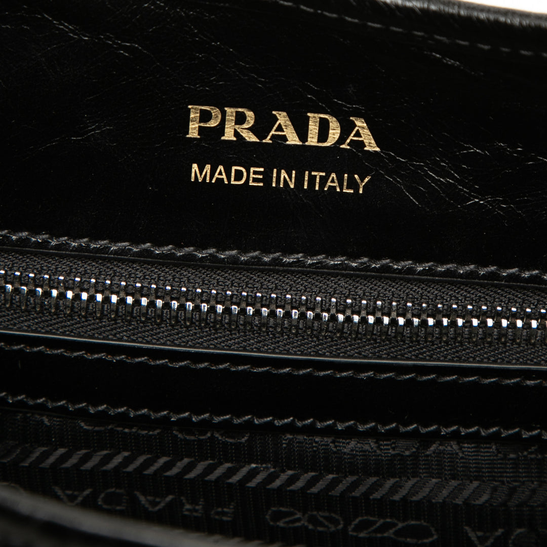 Prada Sac porté épaule Glossy Moyen Cuir de veau Noir – vue 5 – GABY PARIS