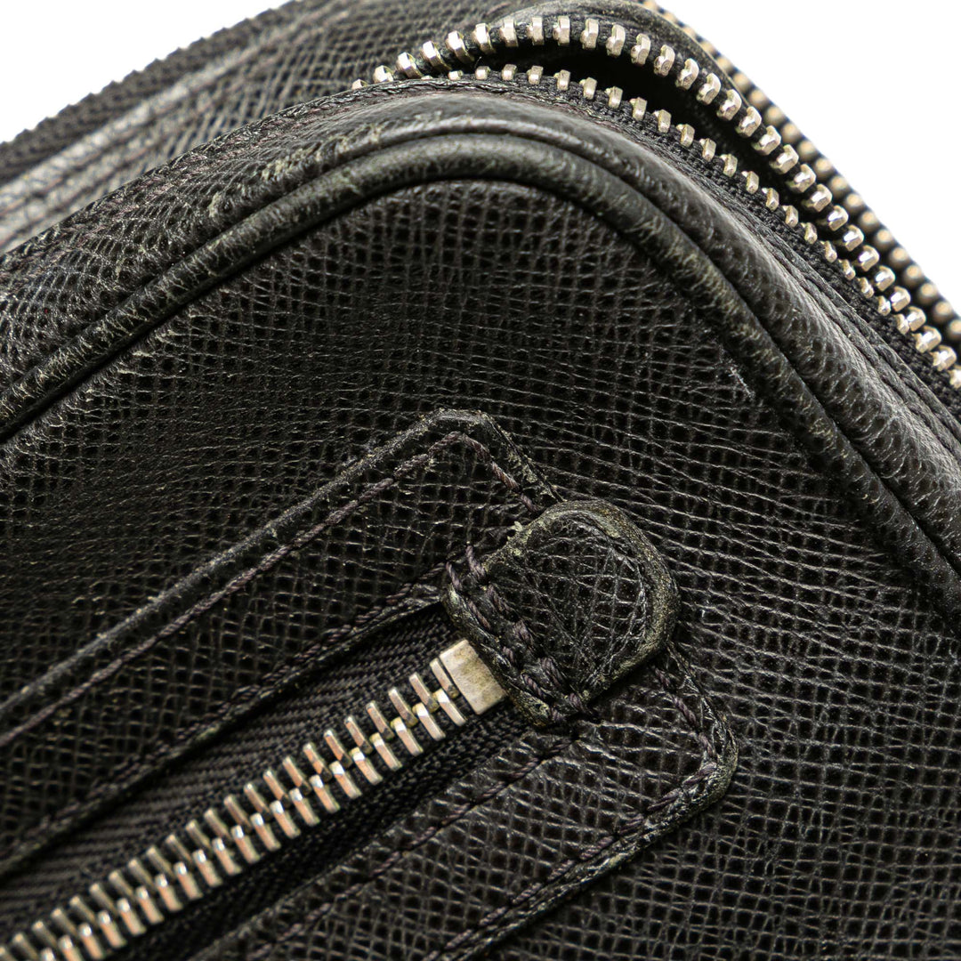 Louis Vuitton Taiga Neo Pavel Pochette Noir – GABY PARIS Authentique