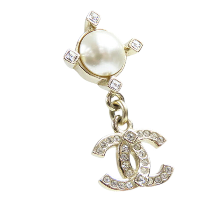 Chanel CC plaqué Perles fantaisie Swing fermoir poussette Boucle d’oreilles