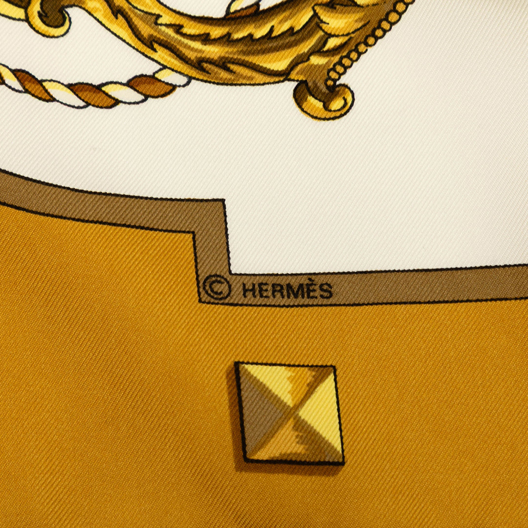 Hermès Keys Les Cles Soie Foulard Blanc – GABY PARIS Authentique
