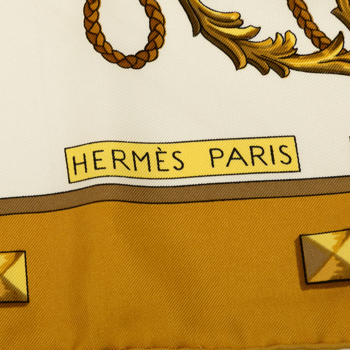 Hermès Keys Les Cles Soie Foulard Blanc – GABY PARIS Authentique