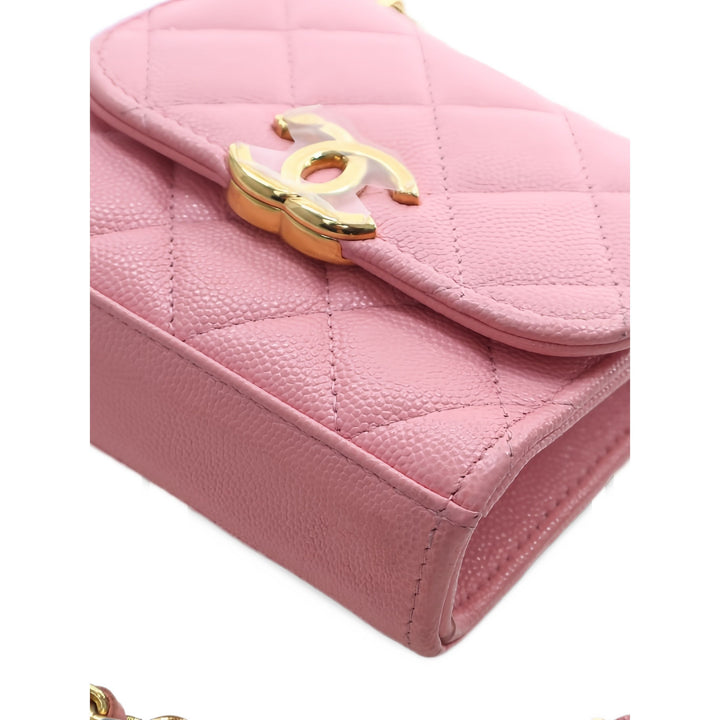 Chanel Pochette CC Matelassé avec chaîne Mini Cuir caviar Rose – vue 11 – GABY PARIS
