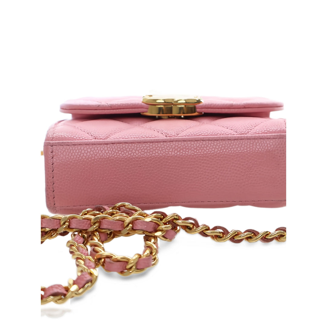 Chanel Pochette CC Matelassé avec chaîne Mini Cuir caviar Rose – vue 6 – GABY PARIS