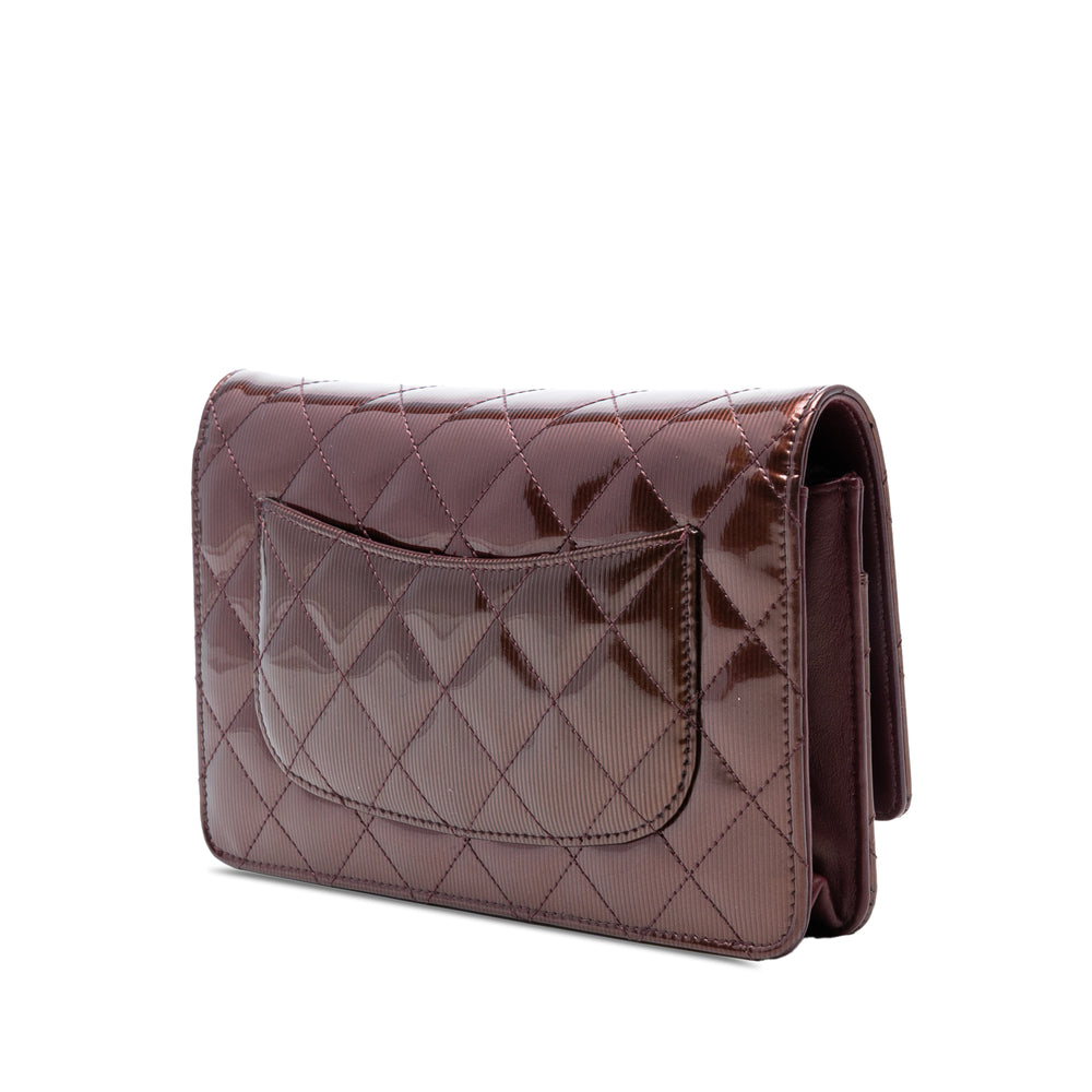 Chanel CC Quilted Métallisé Cuir verni Striped Wallet on Chain Rouge – GABY PARIS Authentique