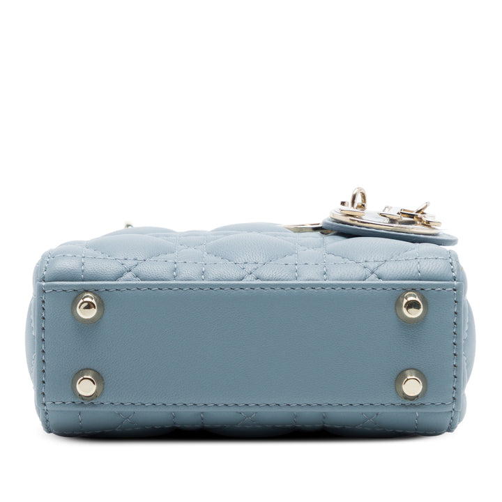 Dior Lady Dior Cannage Micro Cuir d'agneau Bleu – vue 3 – GABY PARIS