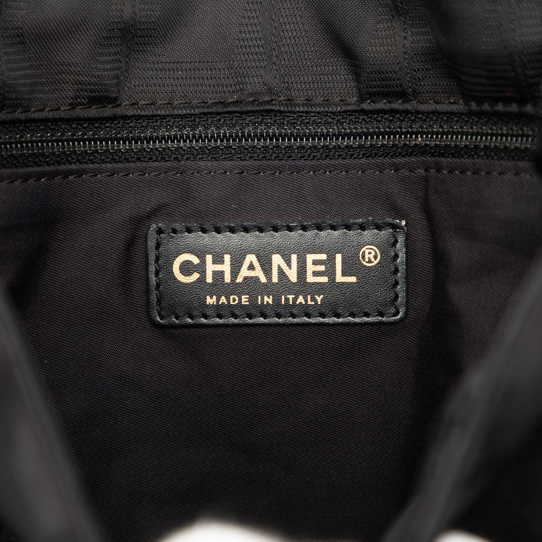 Chanel New Travel Line Sac Messenger Nylon