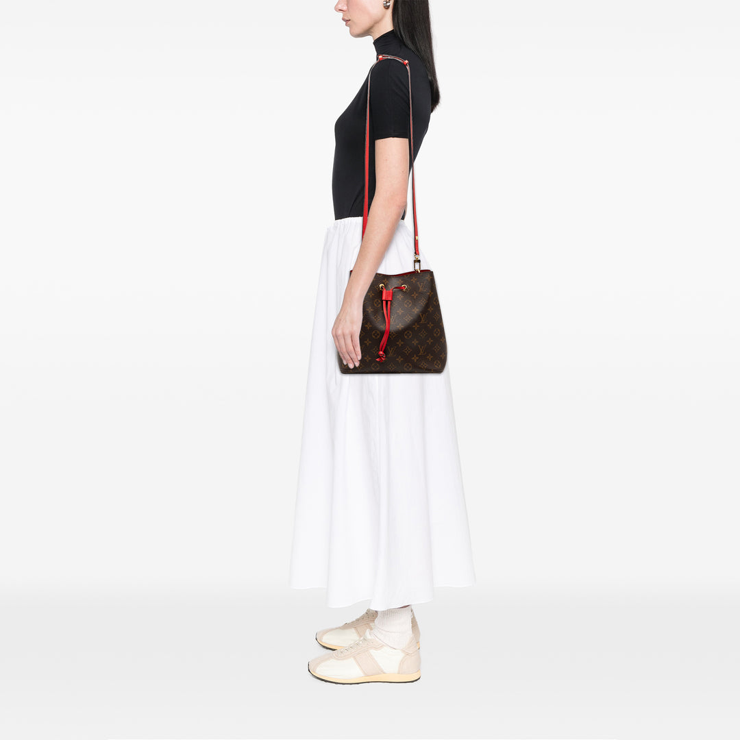 Louis Vuitton Monogram Neonoe MM Marron – GABY PARIS Authentique