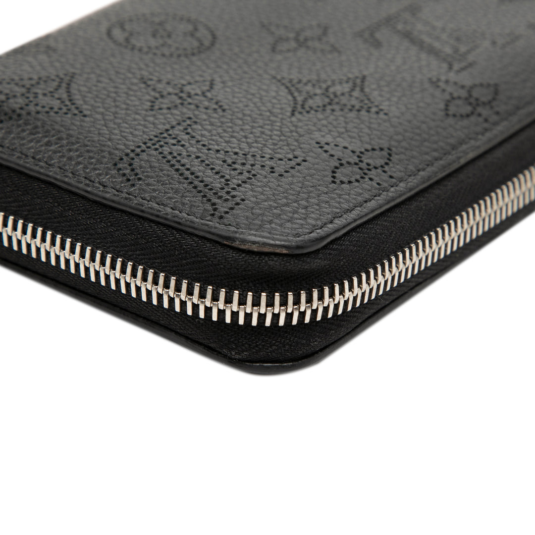 Louis Vuitton Monogram Mahina Zippy Portefeuille long