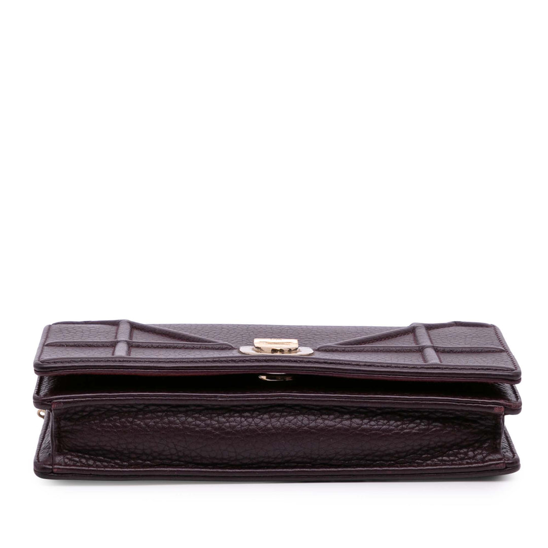 Dior Grained Cuir de veau Diorama Wallet on Chain Rouge – GABY PARIS Authentique