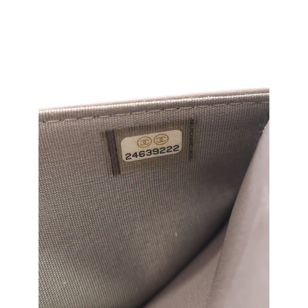 Chanel Sac bandoulière CC Matelassé Wallet on Chain Cuir de veau Marron – vue 8 – GABY PARIS