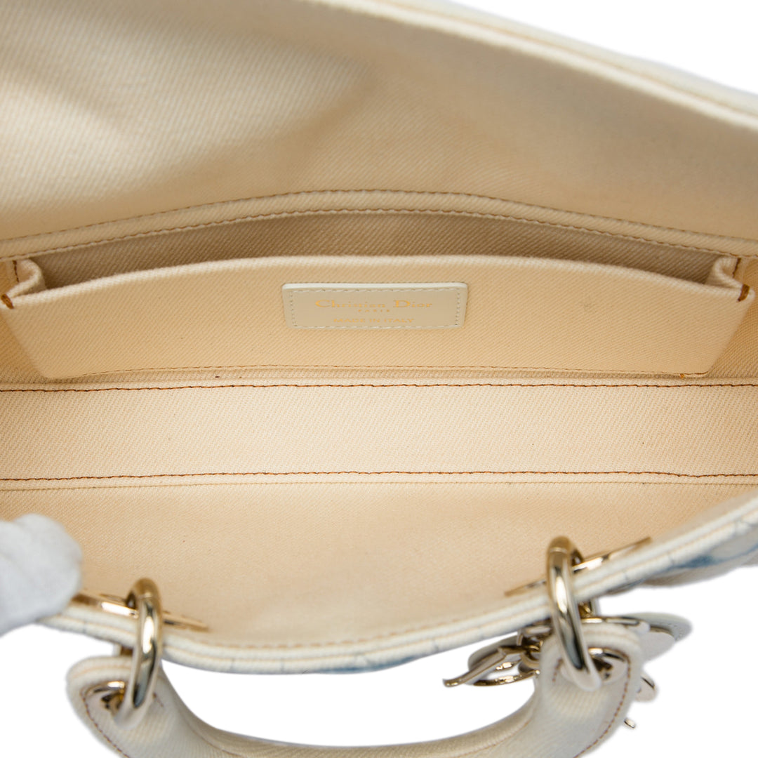 Dior Cannage Tie Dye Lady D Joy Moyen Jean Blanc – vue 4 – GABY PARIS