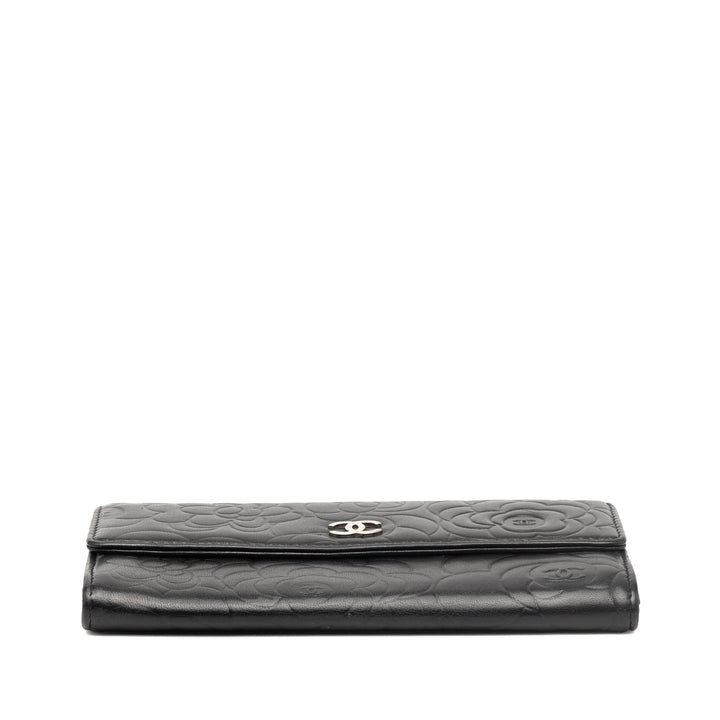 Chanel CC Embossed Cuir de veau Camellia Flap Wallet Noir – GABY PARIS Authentique