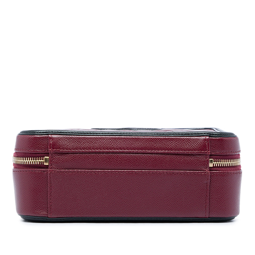Chanel Bicolore CC Filigree Vanity Moyen Cuir caviar Rouge – vue 3 – GABY PARIS