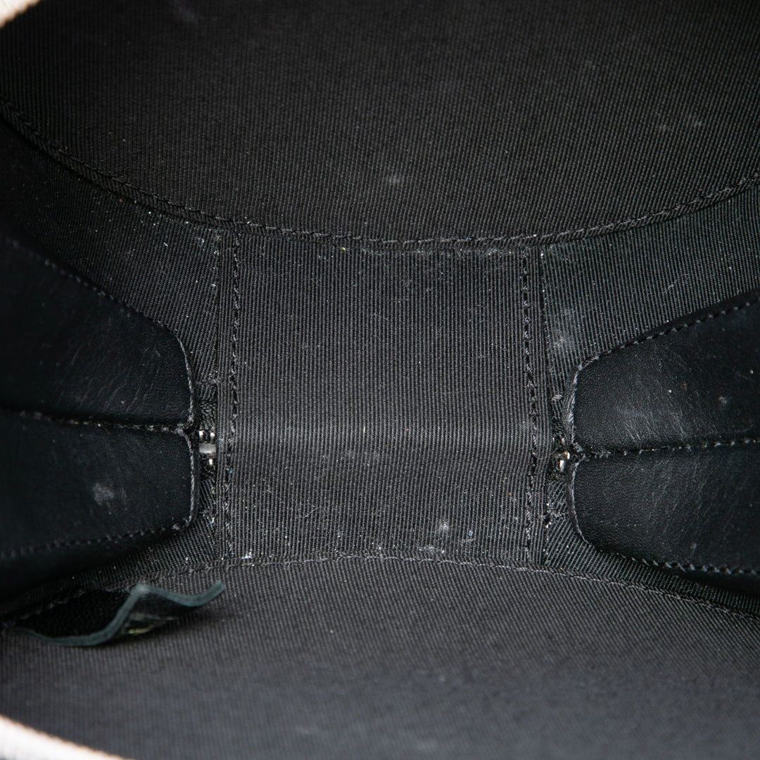 Chanel CC Rond As Earth Sac Noir – vue 4 – GABY PARIS