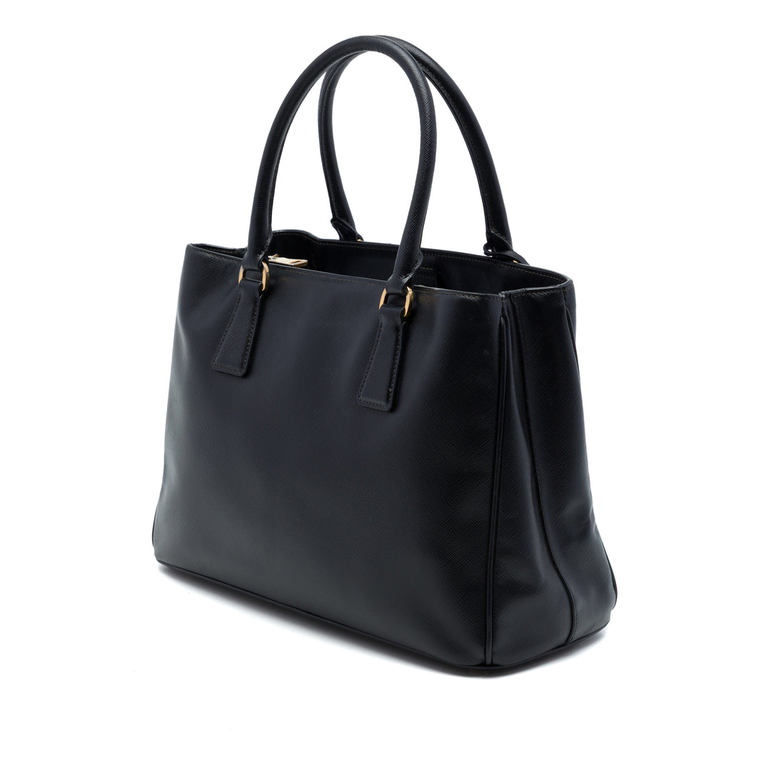 Prada Cabas Lux Gardeners Saffiano Petit Noir – vue 2 – GABY PARIS