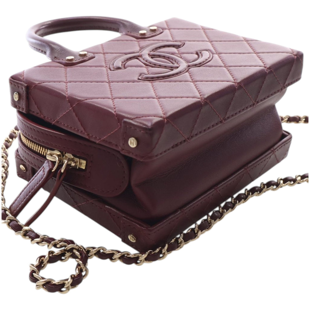 Chanel CC Matelassé Vanity Petit Cuir de veau