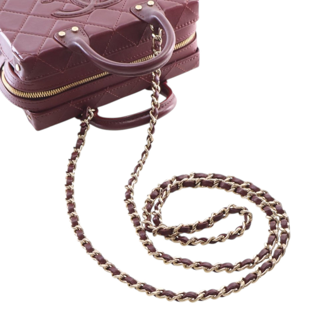 Chanel CC Matelassé Vanity Petit Cuir de veau