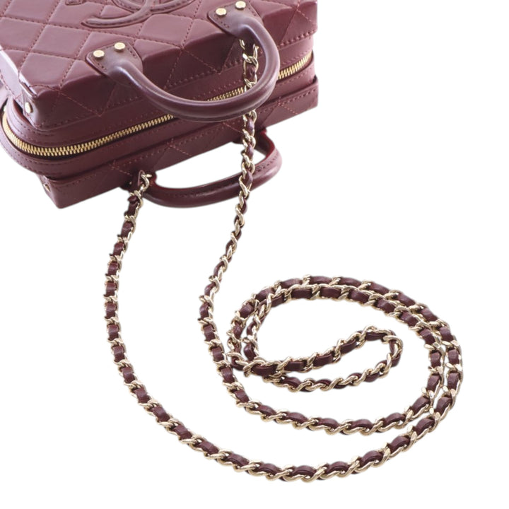Chanel CC Matelassé Vanity Petit Cuir de veau