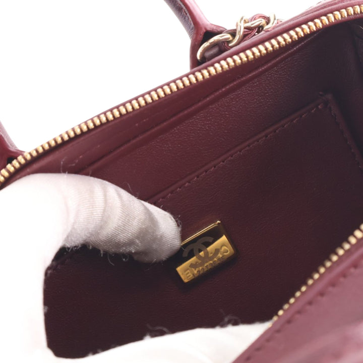 Chanel CC Matelassé Vanity Petit Cuir de veau