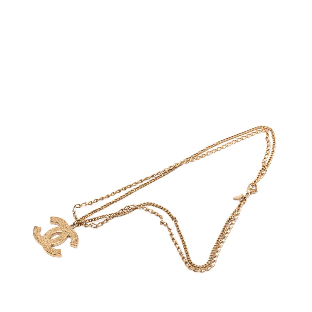 Chanel CC plaqué Textured Pendant Double Chain Collier