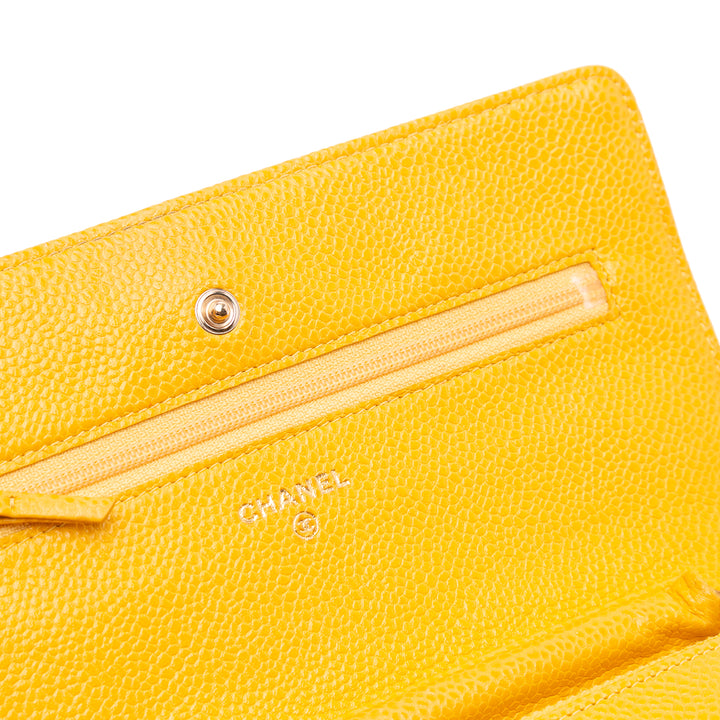 CC Quilted Caviar Wallet on Chain Yellow - Gaby Paris