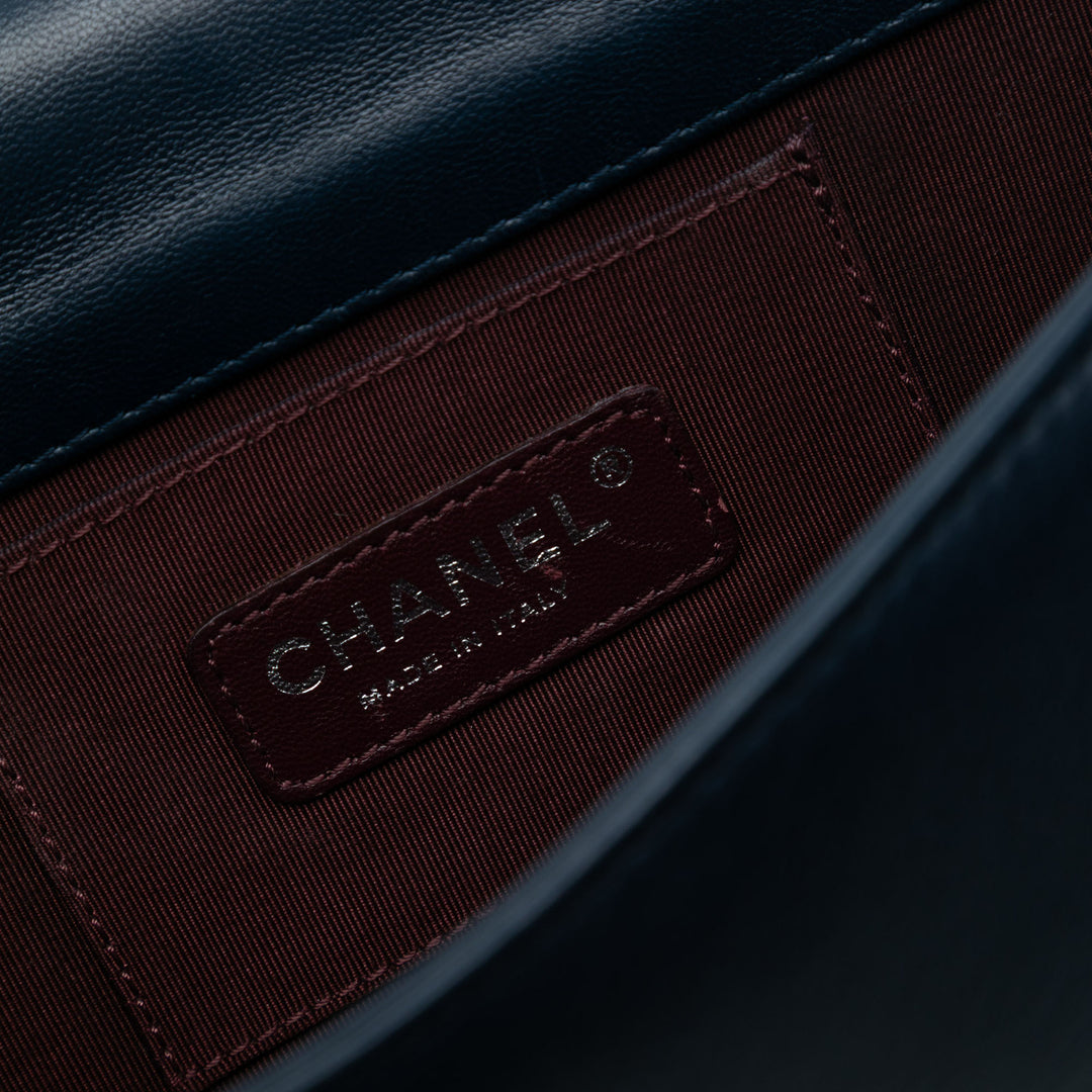 Chanel Cuir d’agneau et Acrylic Boy Brick Horizontal à rabat