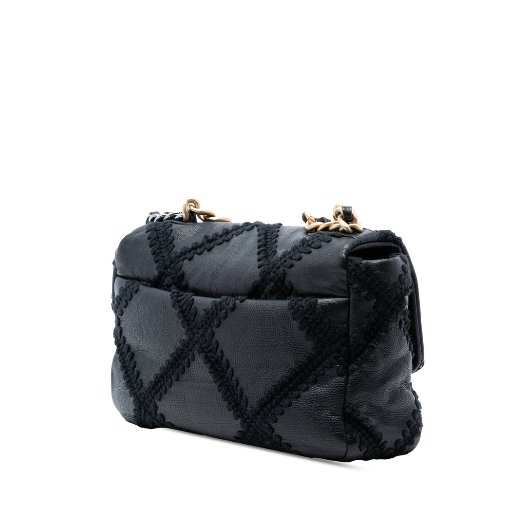 Chanel Medium Crochet Cuir de veau 19 à rabat