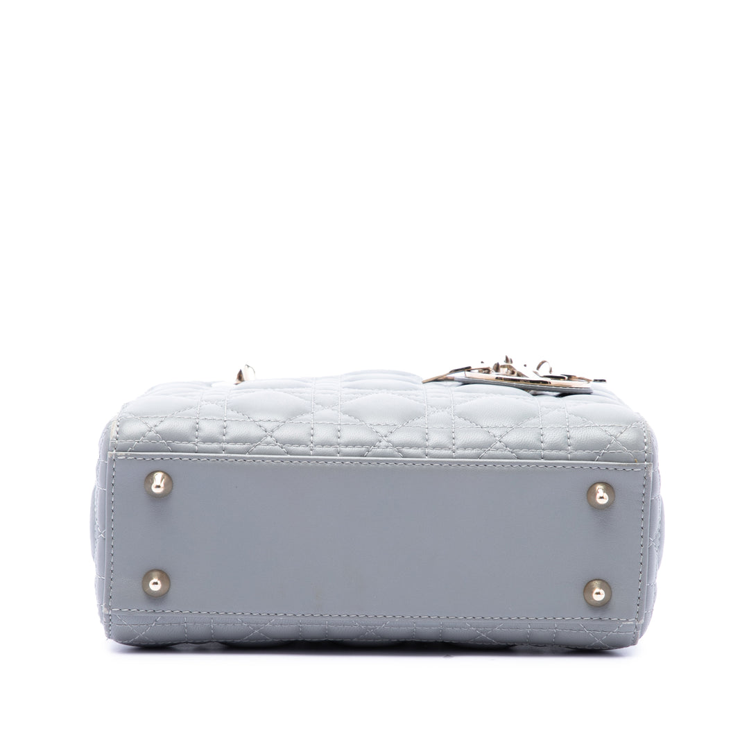 Dior Lady Dior Cannage My ABCDior Petit Cuir d'agneau Gris – vue 3 – GABY PARIS