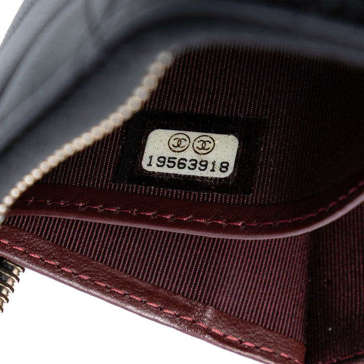 Chanel CC Cuir de veau grainé Classic Zipped Travel Pochette