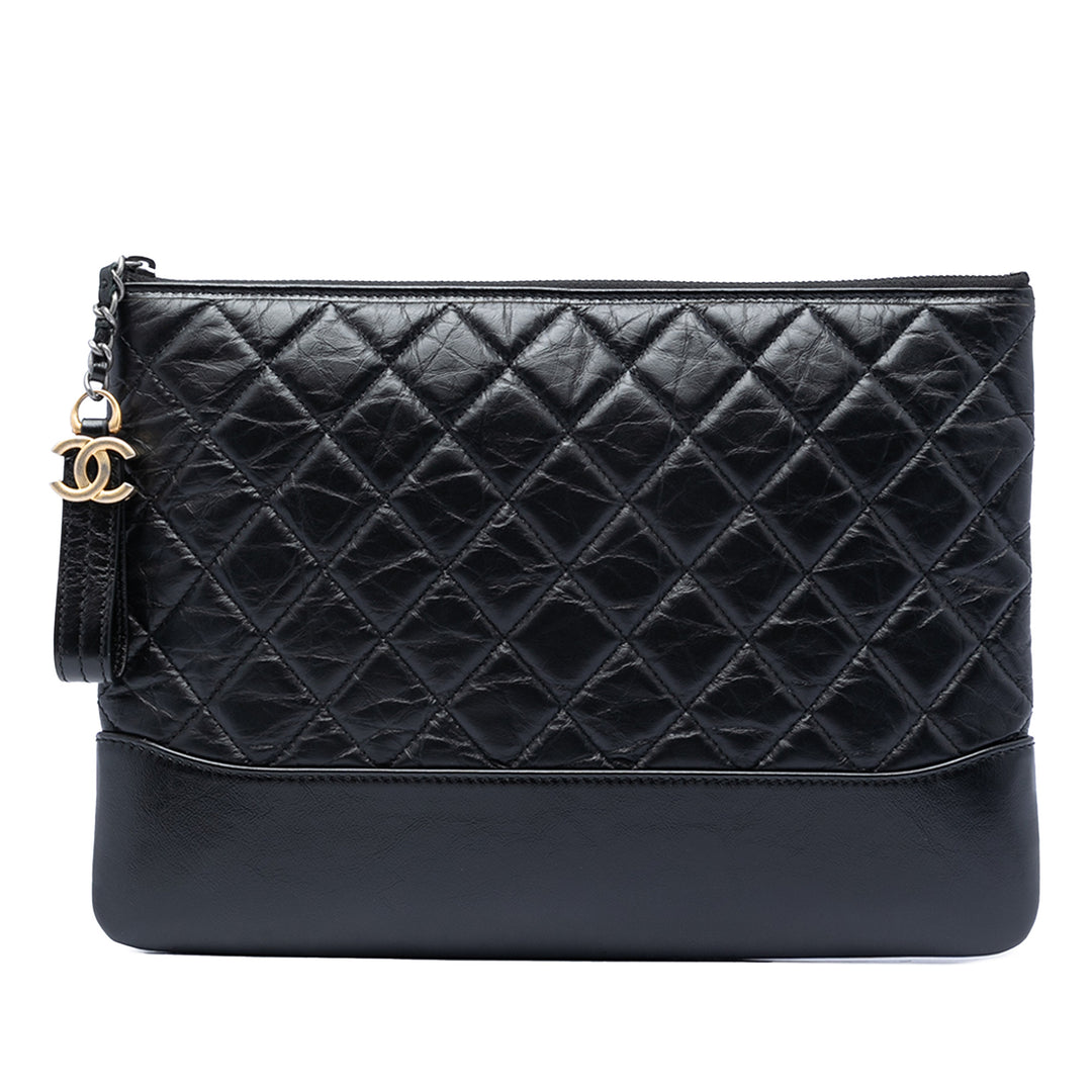 Chanel Medium Matelassé vieilli Cuir de veau Gabrielle O Étui Pochette