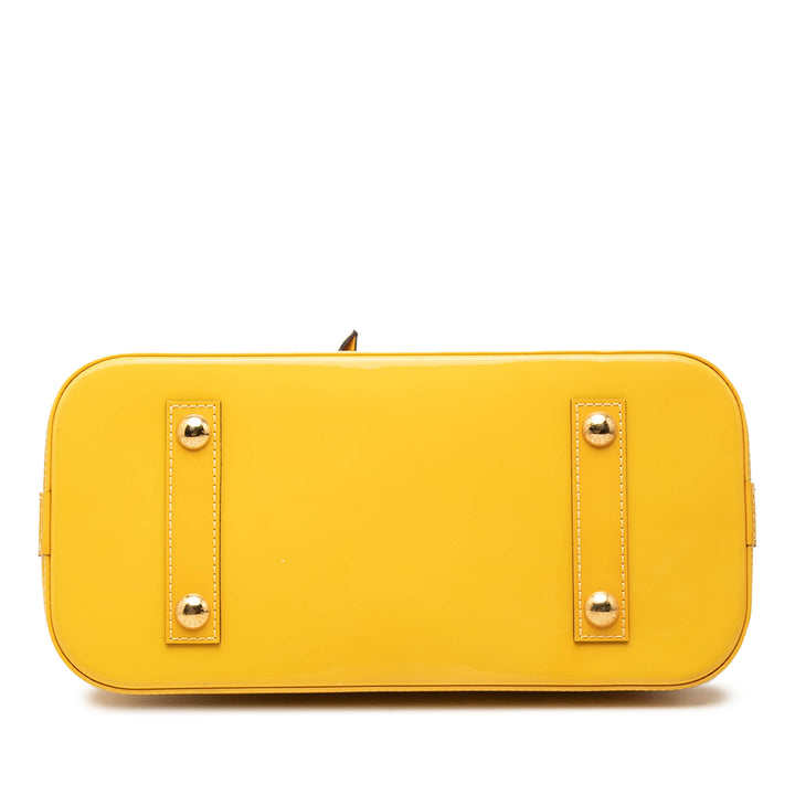 Louis Vuitton Alma PM Cuir verni Monogram Jaune – vue 3 – GABY PARIS