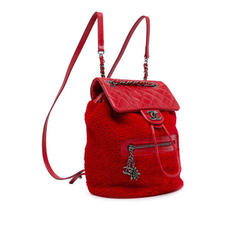 Small Shearling and Glazed Calfskin Mountain Backpack Red - Gaby Paris