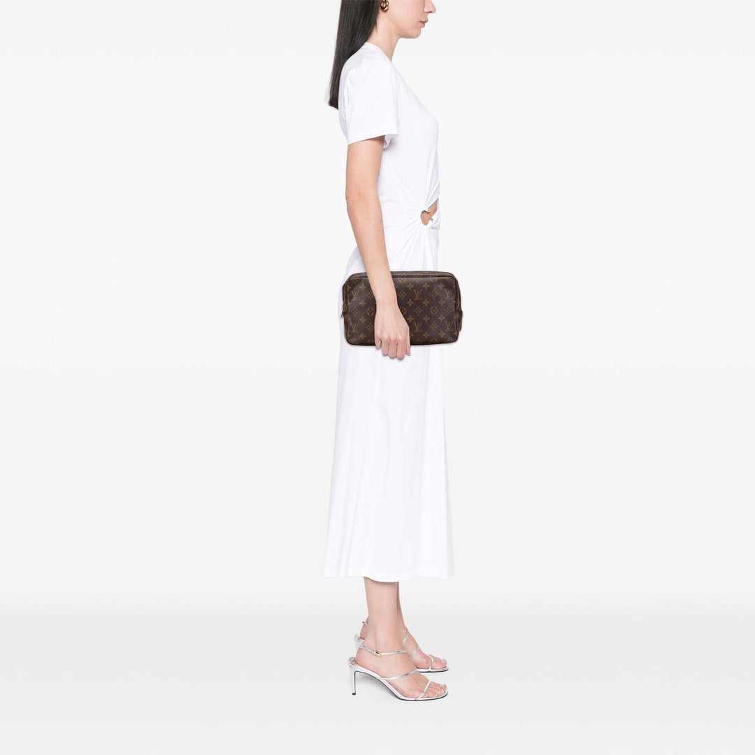 Louis Vuitton Monogram Trousse Toilette 28