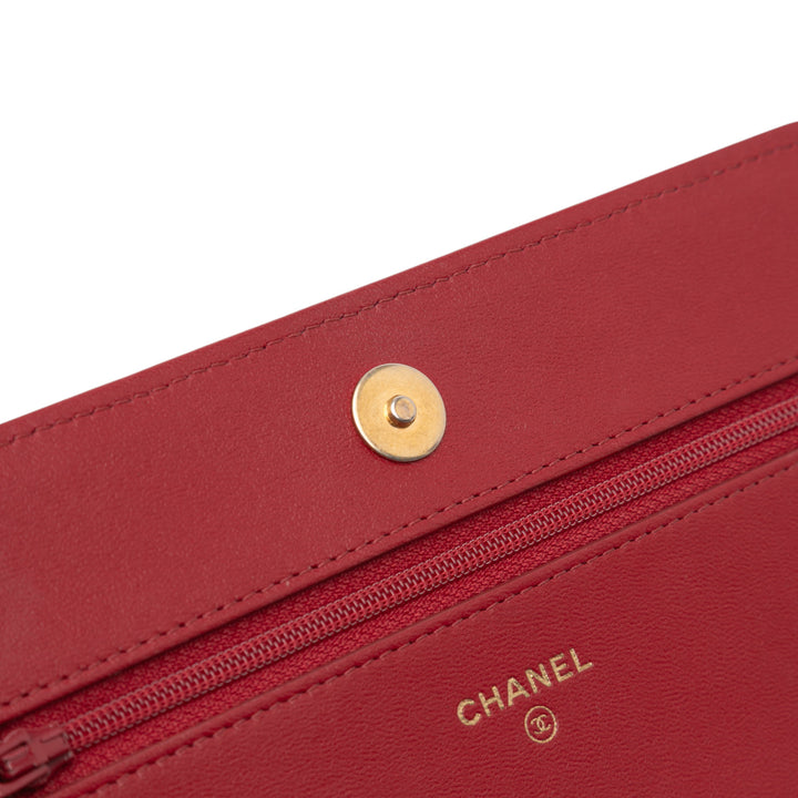 Chanel CC Quilted Velours Wallet on Chain Rouge – GABY PARIS Authentique