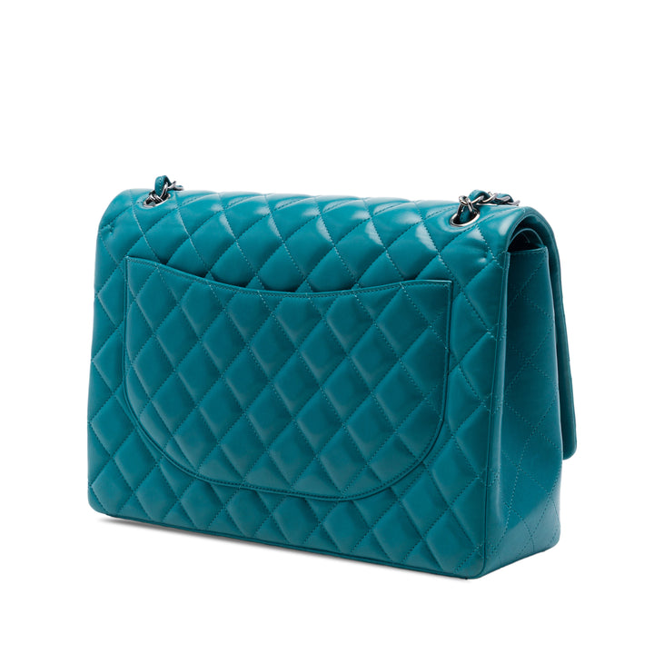 Chanel Maxi Classic Cuir d’agneau Double rabat