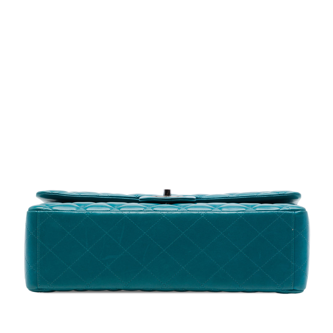 Chanel Maxi Classic Cuir d’agneau Double rabat